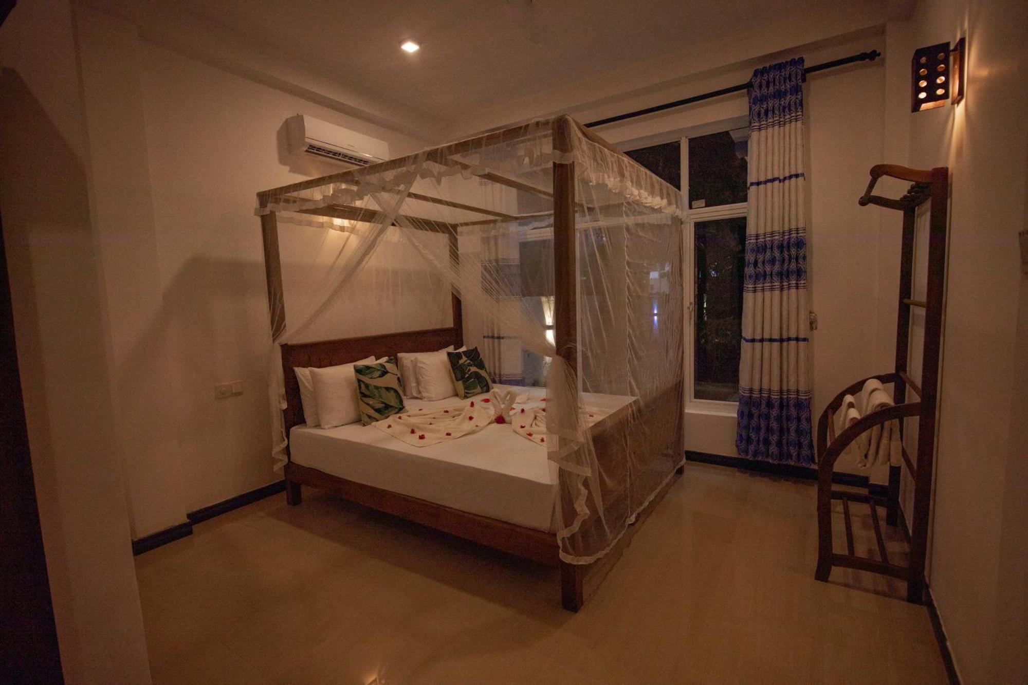 Hotel Jk House Turtle Point Dikwella Sur Exterior foto